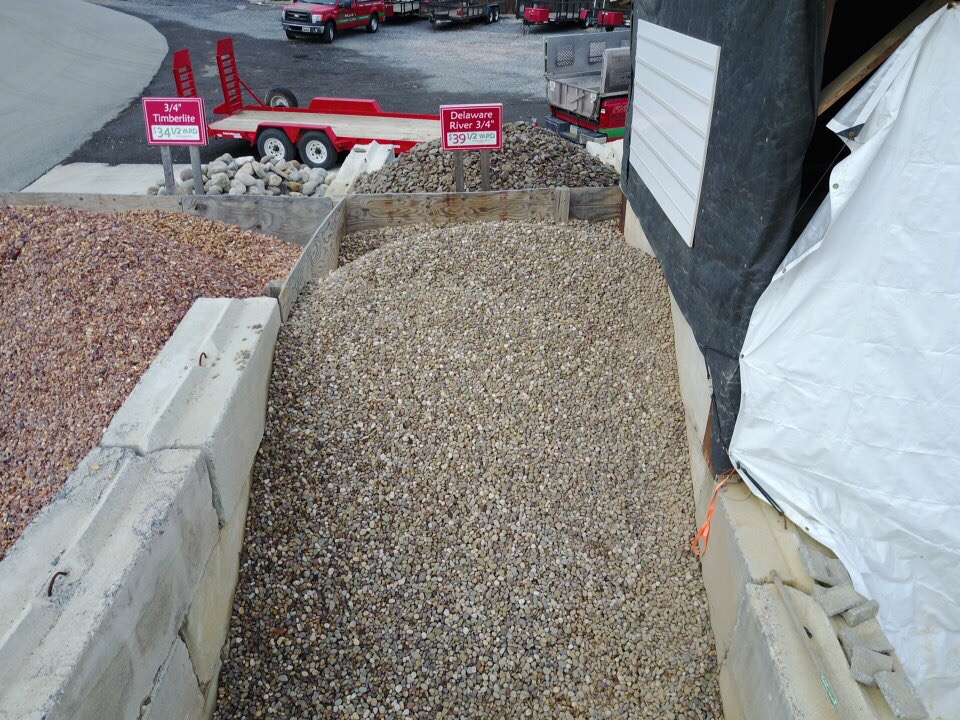 3/41″ Delaware River Stone (per 1/2 yard or ton) Mark's Lawn Care